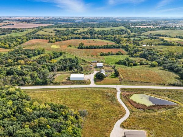 1986 Stuart Road, Stuart, IA 50250