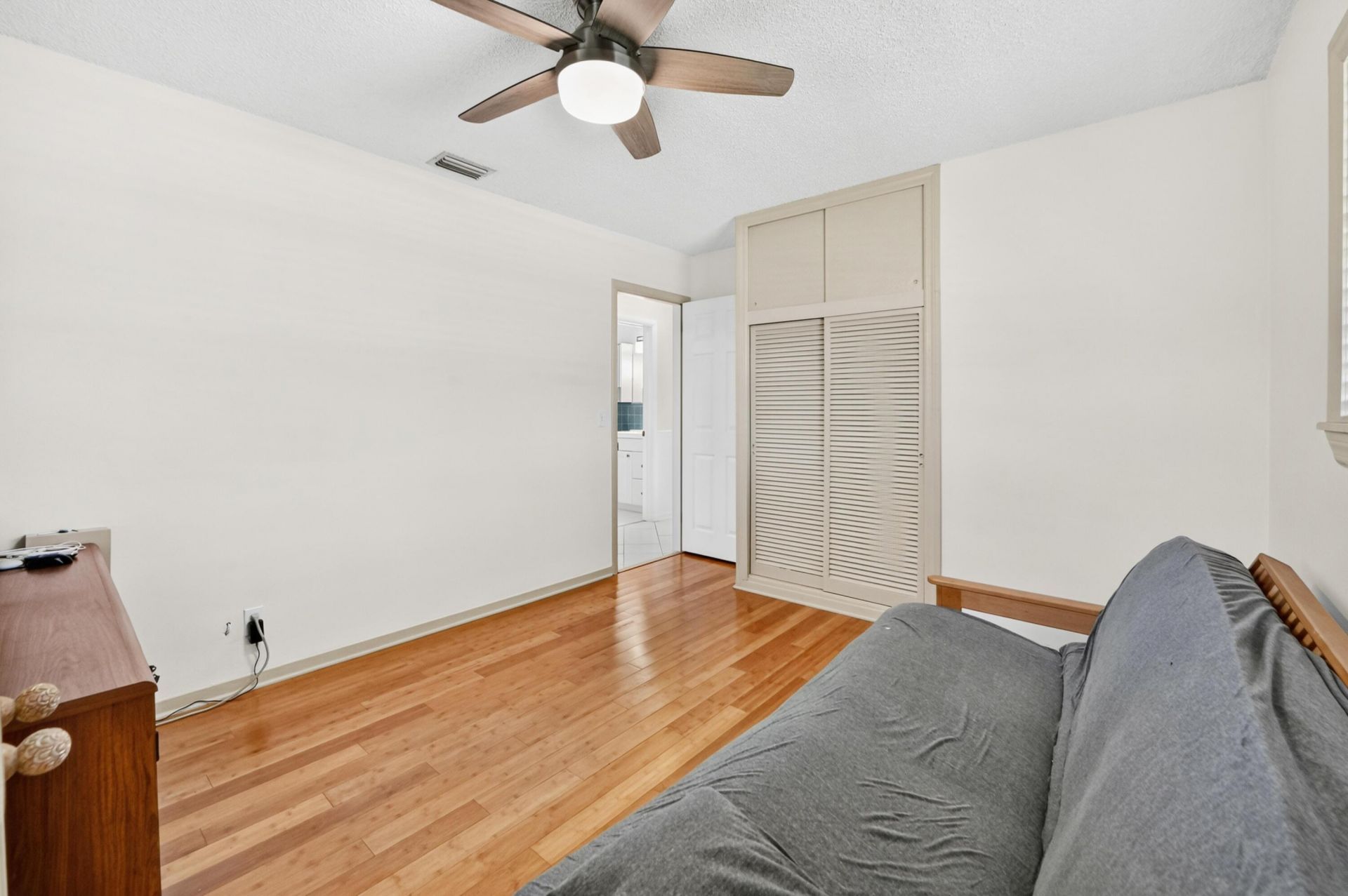313 Poe Drive, Palm Springs, FL 33461 Photo