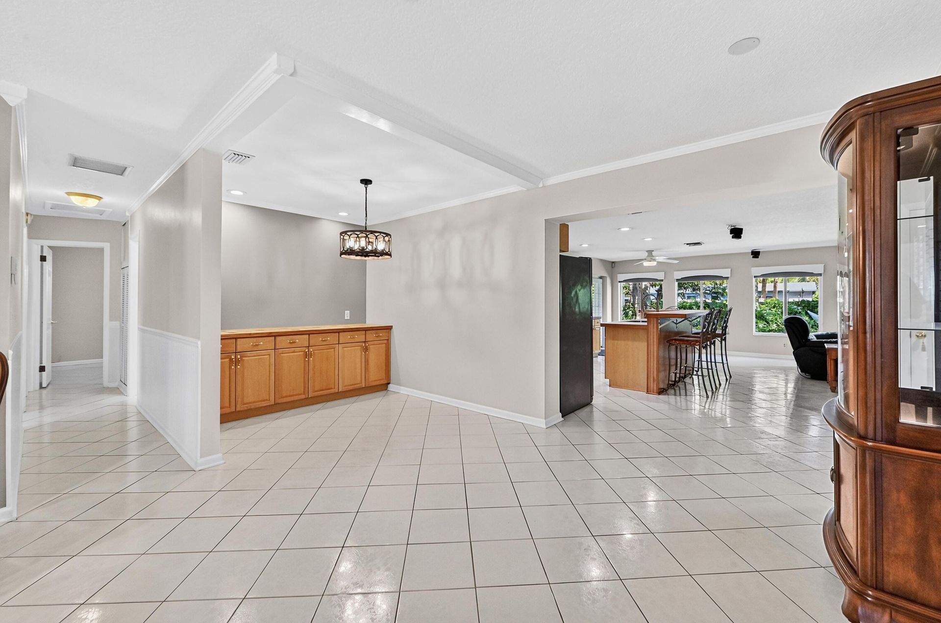 313 Poe Drive, Palm Springs, FL 33461 Photo