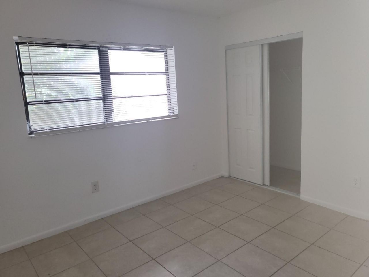 2442 NW 52nd Avenue, Lauderhill, FL 33313 Photo