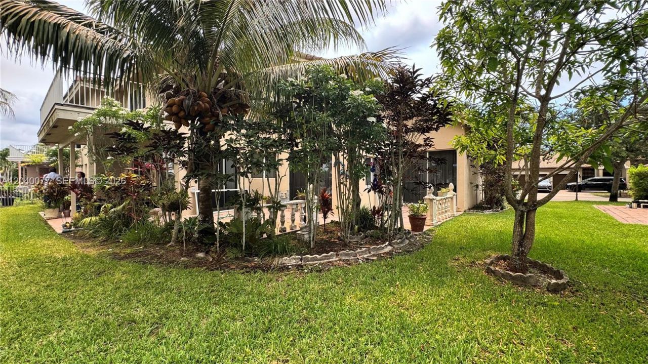 17471 SW 12th St , Pembroke Pines, FL 33029 Photo
