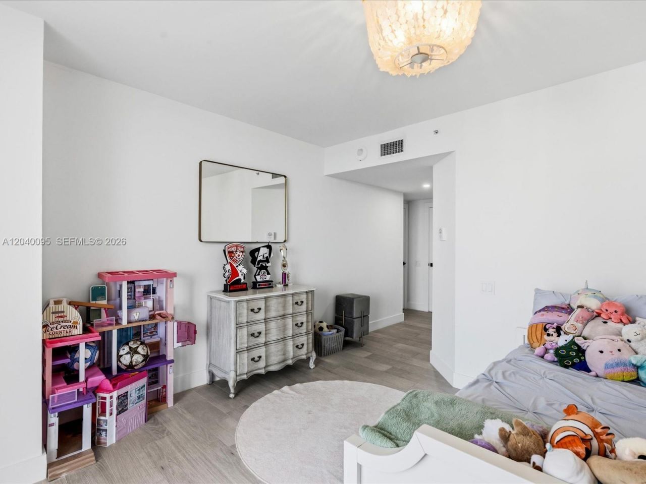 701 Brickell Key Blvd , Unit 1903, Miami, FL 33131 Photo