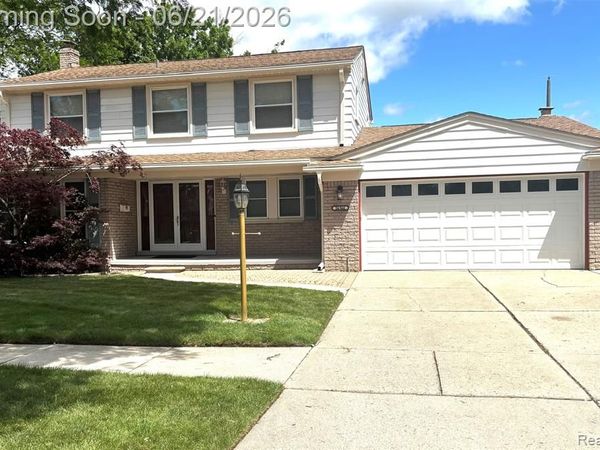 26366 Cecile Street, Dearborn Heights, MI 48127