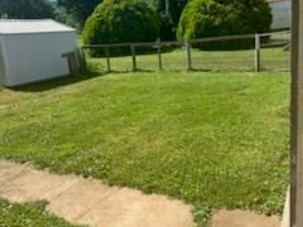 607 S Wood Avenue , Fredericktown, MO 63645