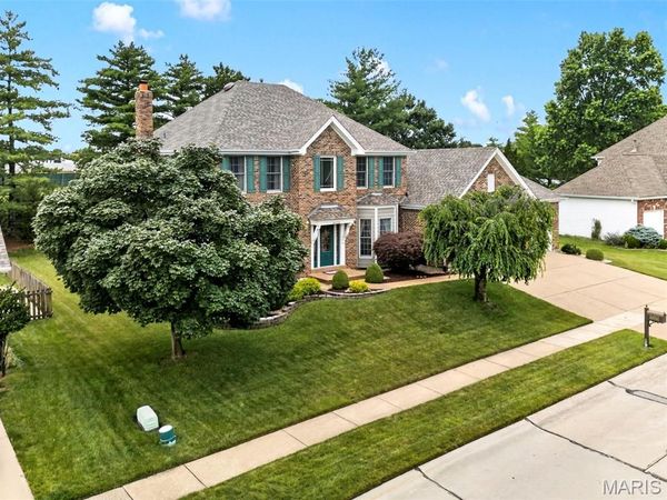 16850 Westglen Farms Drive, Wildwood, MO 63011