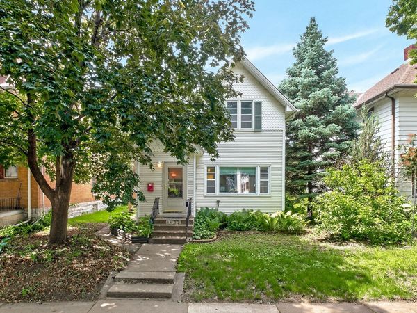 1602 Adams Street NE, Minneapolis, MN 55413