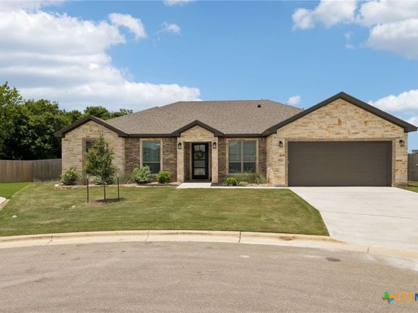 812 Eagle Claw Cove , Salado, TX 76571