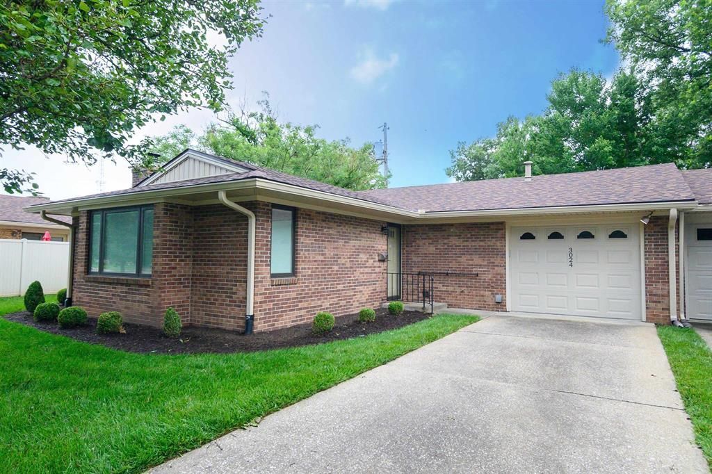 3024 Sterling Court - Unit 2, Owensboro, KY 42303 Main Photo