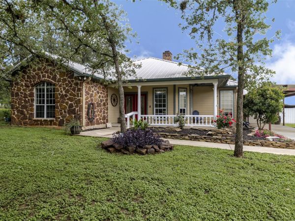 771 Hillje RD , Kingsbury, TX 78638
