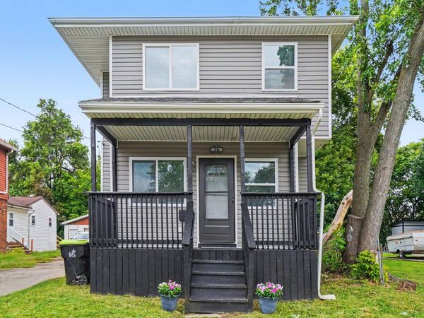79 N Sanford Street, Pontiac, MI 48342