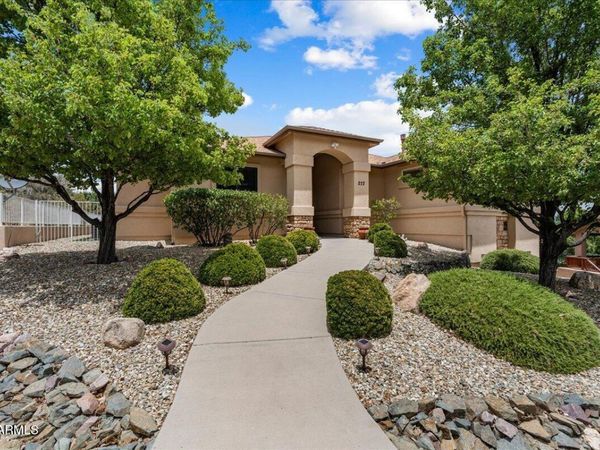 272 HONEYSUCKLE Circle, Prescott, AZ 86301