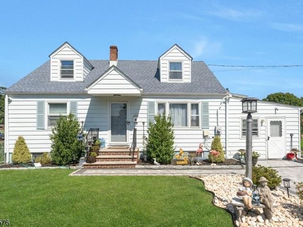 213 Glenside Pl, North Plainfield, NJ 07060