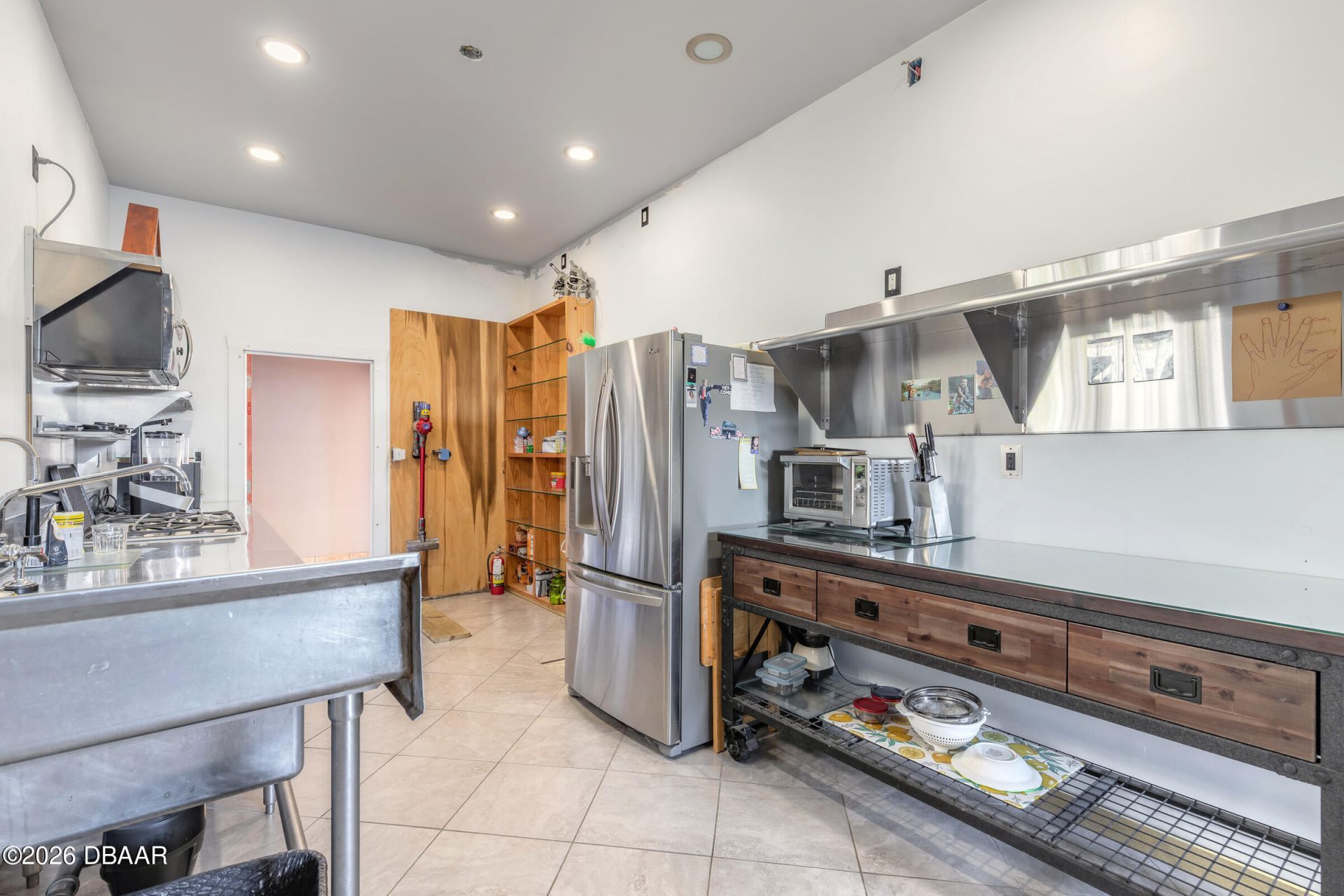 600 N Dixie Freeway, New Smyrna Beach, FL 32168 Photo