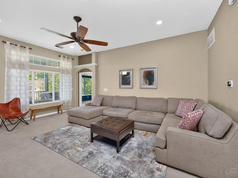 8049 Bridge Point Drive, Unit 24-30, Green Township, OH 45248 Photo 13