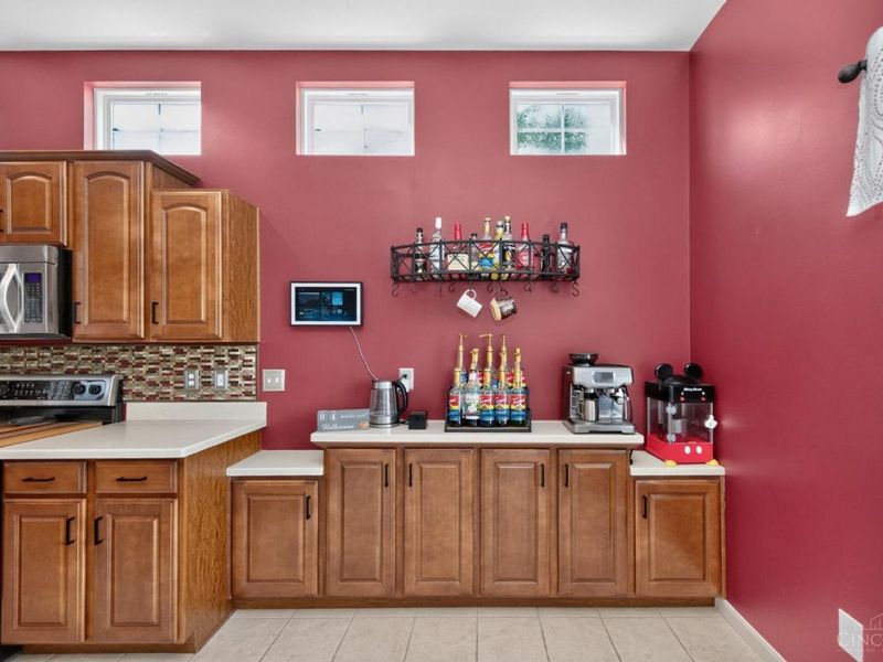 8049 Bridge Point Drive, Unit 24-30, Green Township, OH 45248 Photo 16