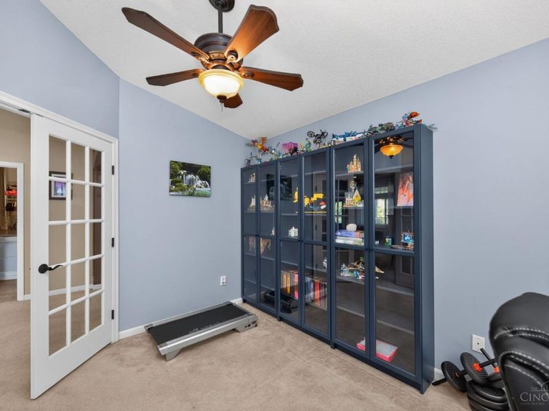 8049 Bridge Point Drive, Unit 24-30, Green Township, OH 45248 Photo 21