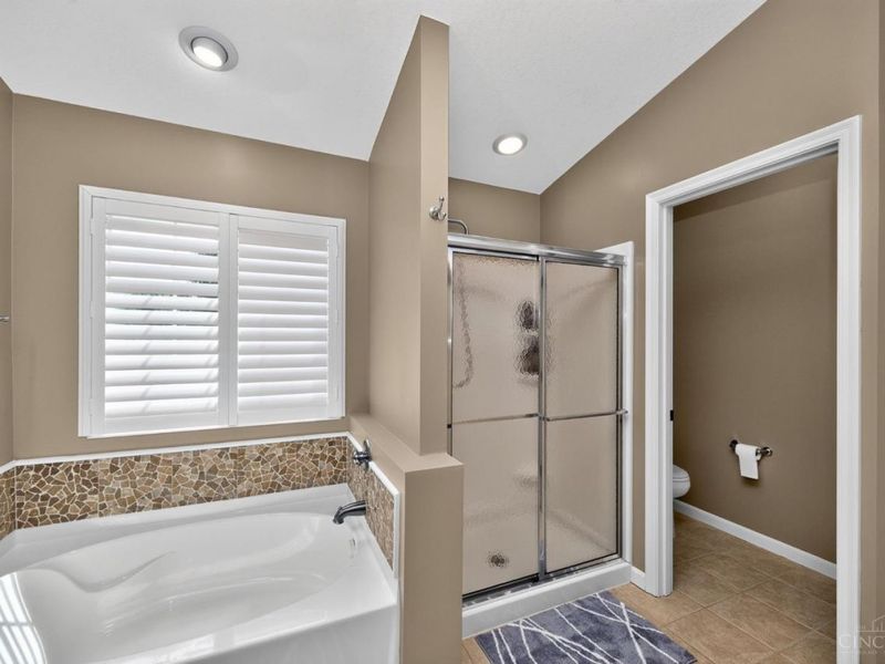 8049 Bridge Point Drive, Unit 24-30, Green Township, OH 45248 Photo 32