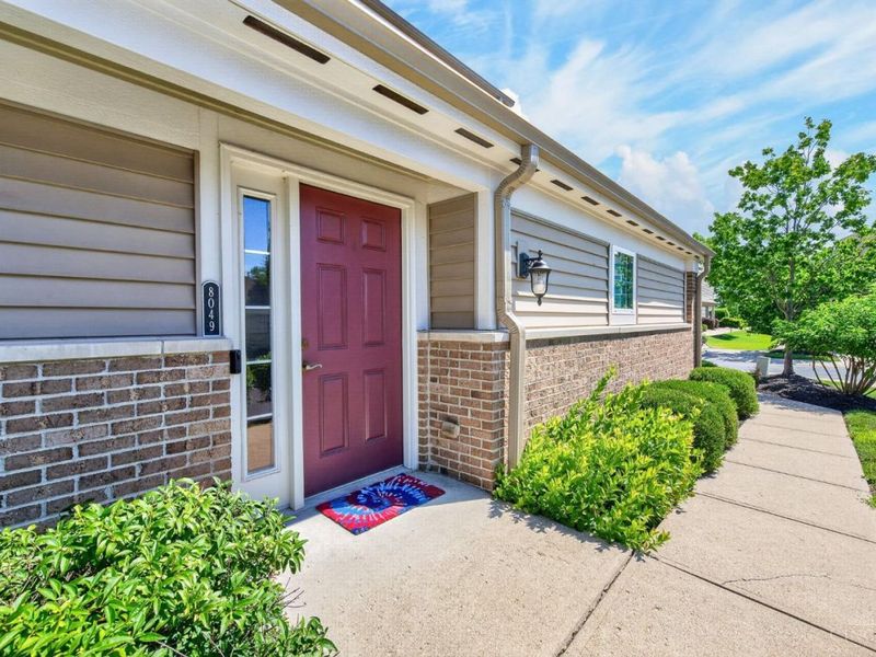 8049 Bridge Point Drive, Unit 24-30, Green Township, OH 45248 Photo 5
