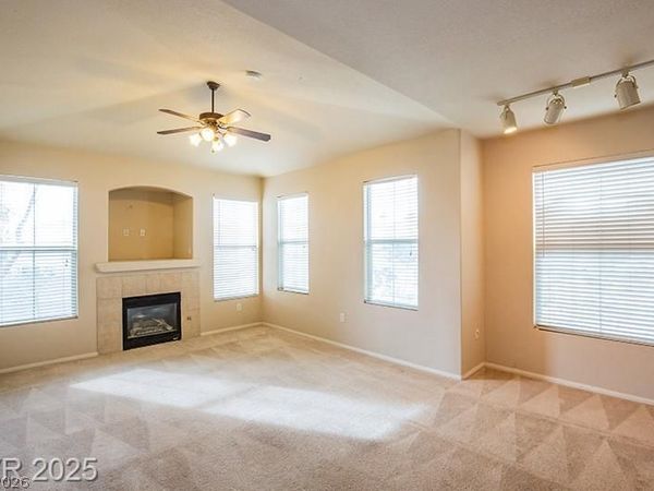 10001 Peace Way , Unit 2270, Las Vegas, NV 89147