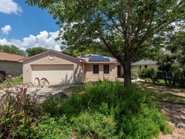 144 FALL CREEK DR , Kyle, TX 78640