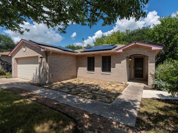 144 FALL CREEK DR, Kyle, TX 78640