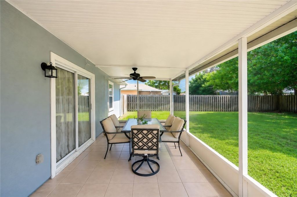 2056 16th Avenue Sw, Vero Beach, FL 32962 Photo