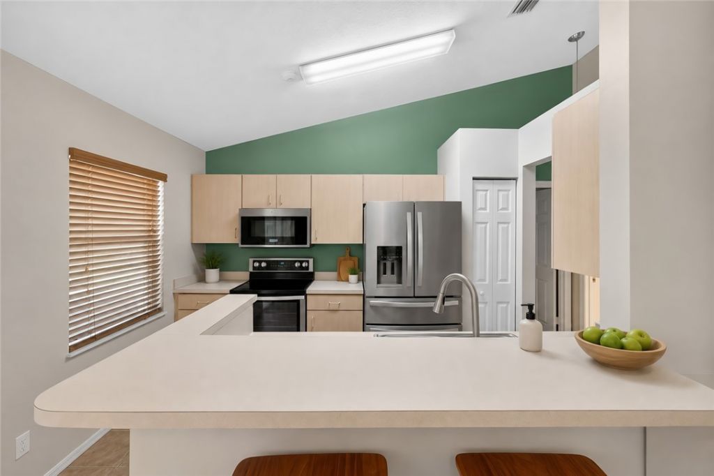 2056 16th Avenue Sw, Vero Beach, FL 32962 Photo
