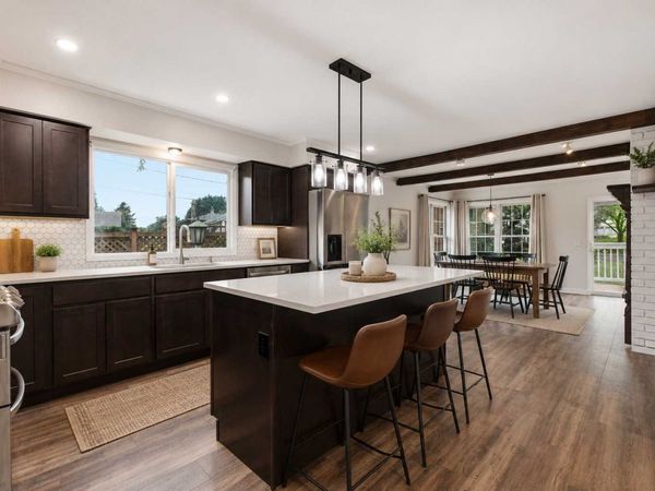 952 Logan Lane, South Saint Paul, MN 55075