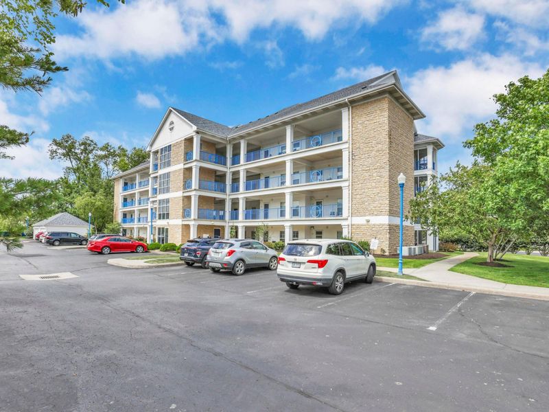 4401 Hunts Landing Road SE, Unit 101, Hebron, OH 43025 Photo 2