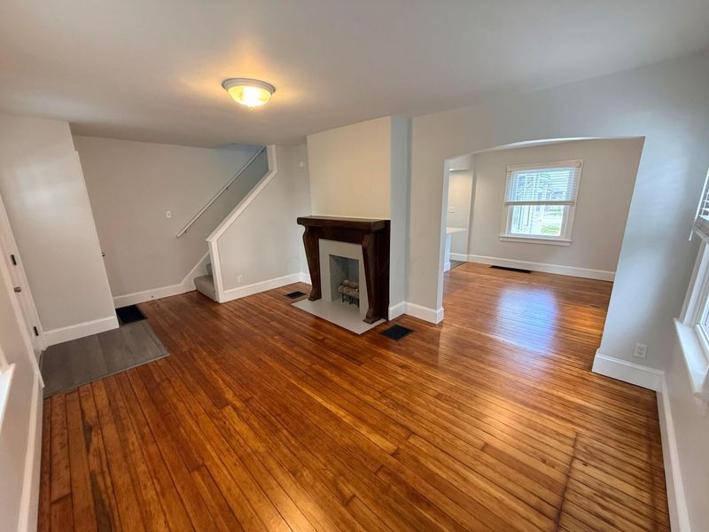 512 E Woodrow Avenue, Columbus, OH 43207 Photo 4