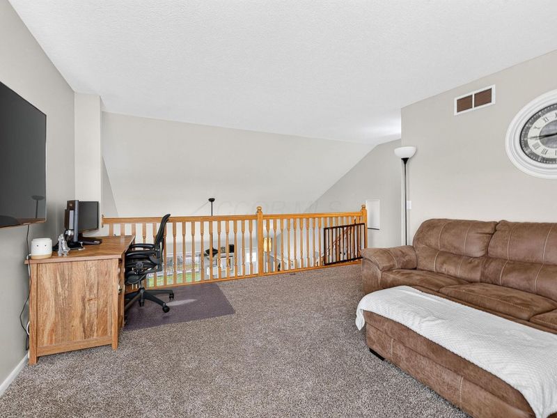807 Holly Farms Drive, Blacklick, OH 43004 Photo 30