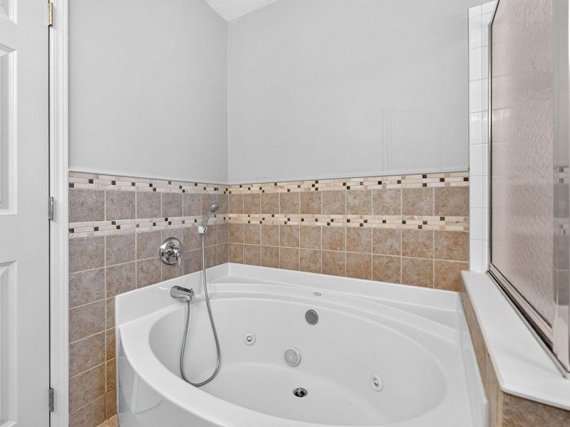 807 Holly Farms Drive, Blacklick, OH 43004 Photo 39