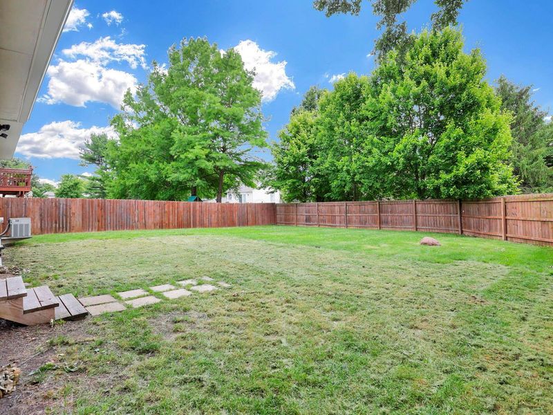 1024 Discovery Drive, Columbus, OH 43085 Photo 9