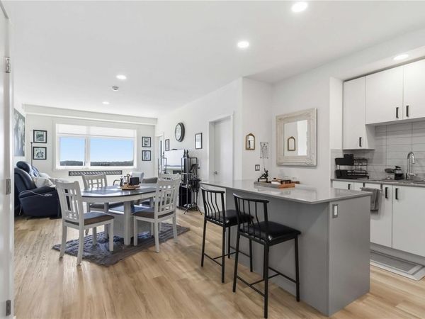 2390 City Gate Blvd, Unit #622, Langford, BC V9B 7A6