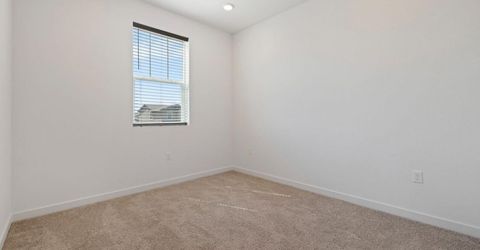 997 Pipit St, Lathrop, CA 95330 Photo