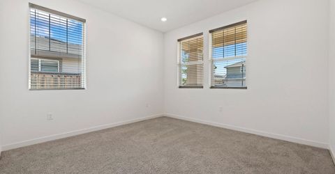 997 Pipit St, Lathrop, CA 95330 Photo