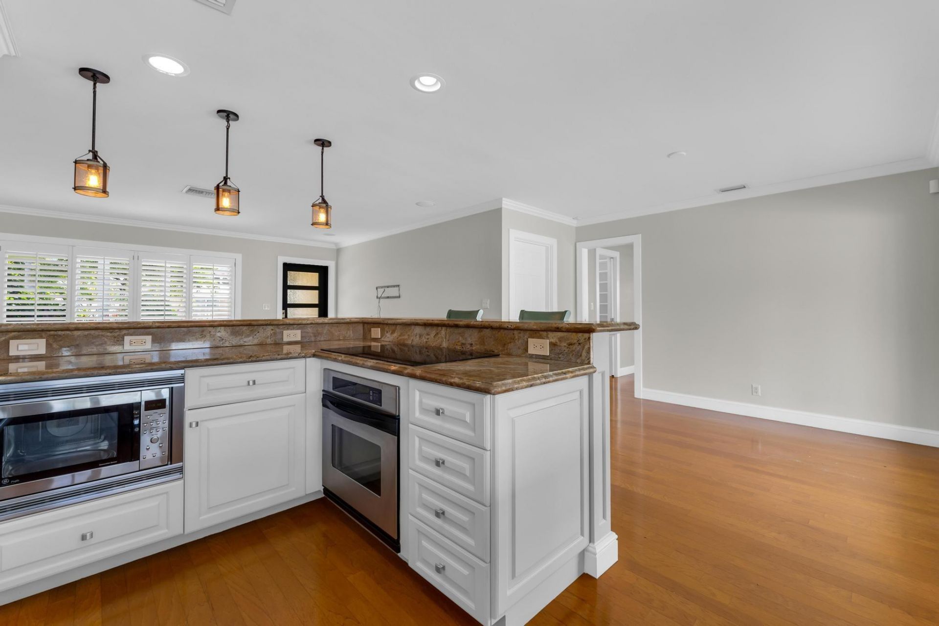 925 SE 10th Street, Pompano Beach, FL 33060 Photo