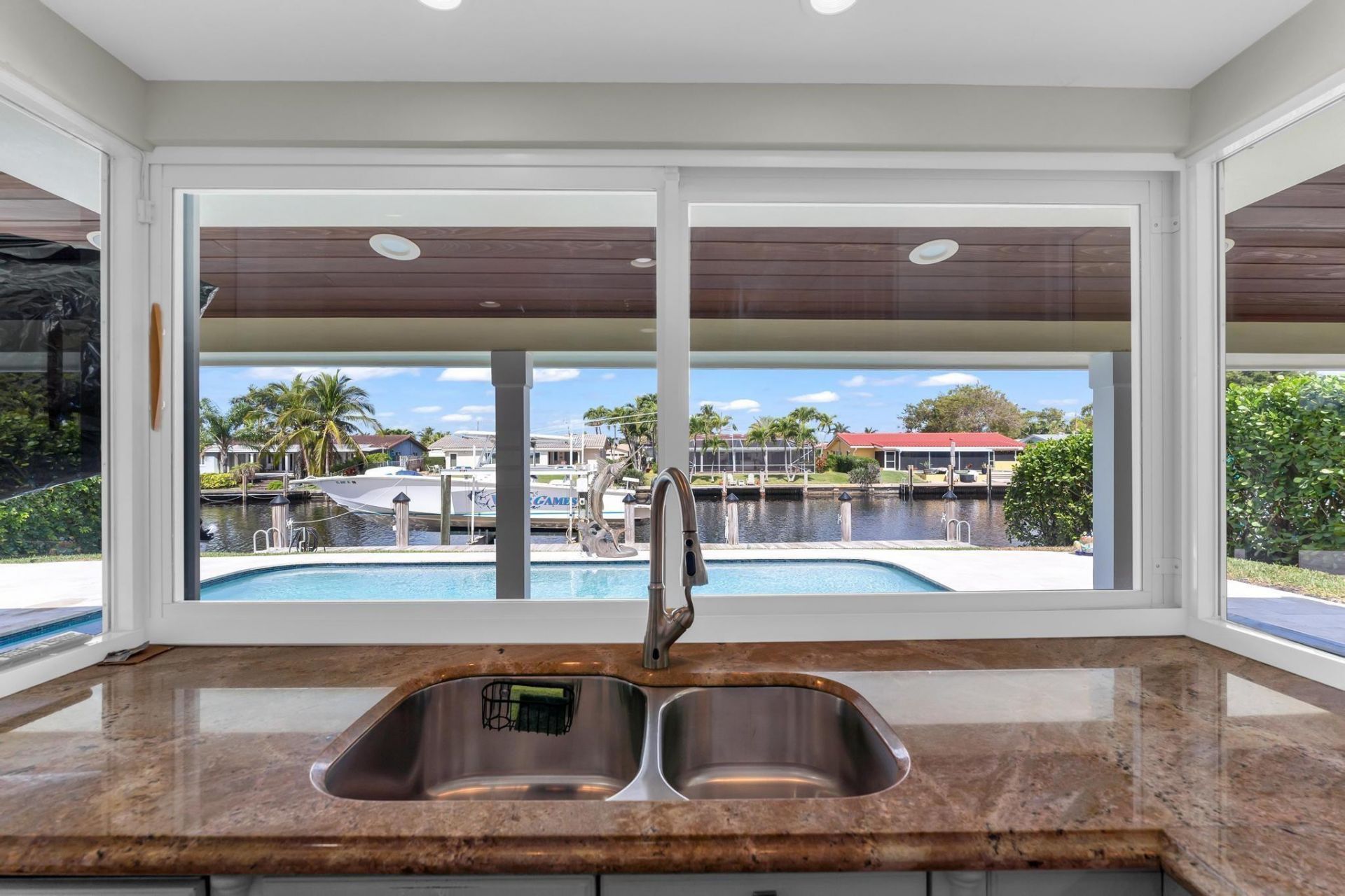 925 SE 10th Street, Pompano Beach, FL 33060 Photo