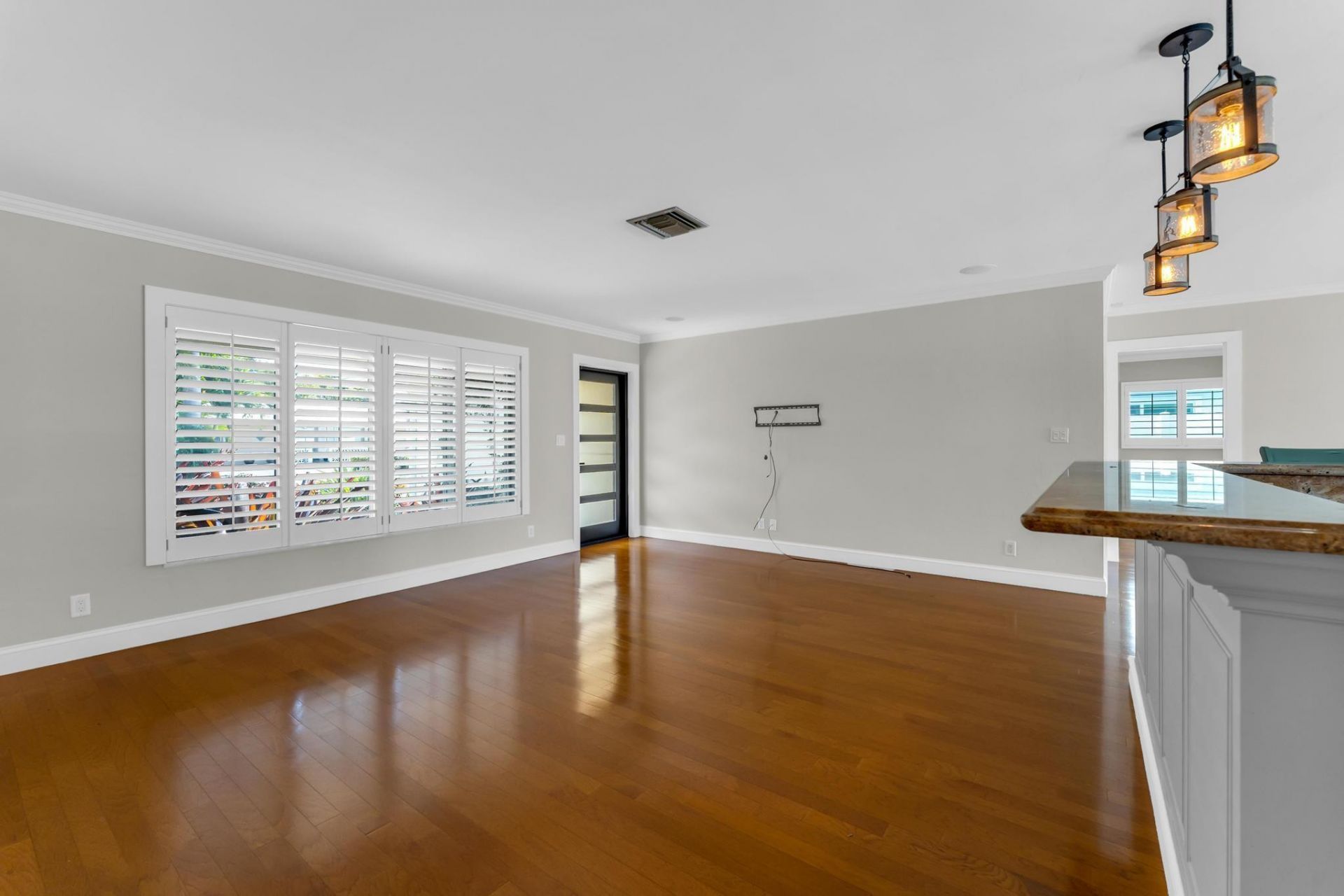 925 SE 10th Street, Pompano Beach, FL 33060 Photo