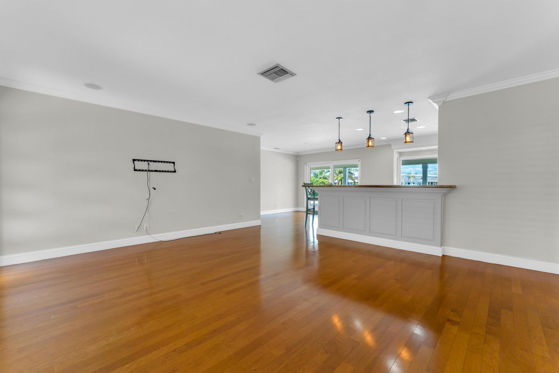 925 SE 10th Street, Pompano Beach, FL 33060 Photo