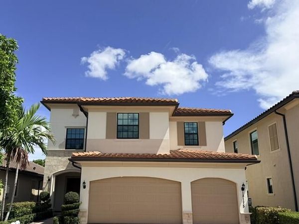 12175 N Baypoint Circle, Parkland, FL 33076