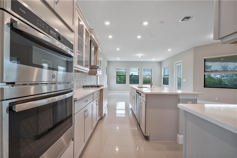 12175 N Baypoint Circle, Parkland, FL 33076 Photo