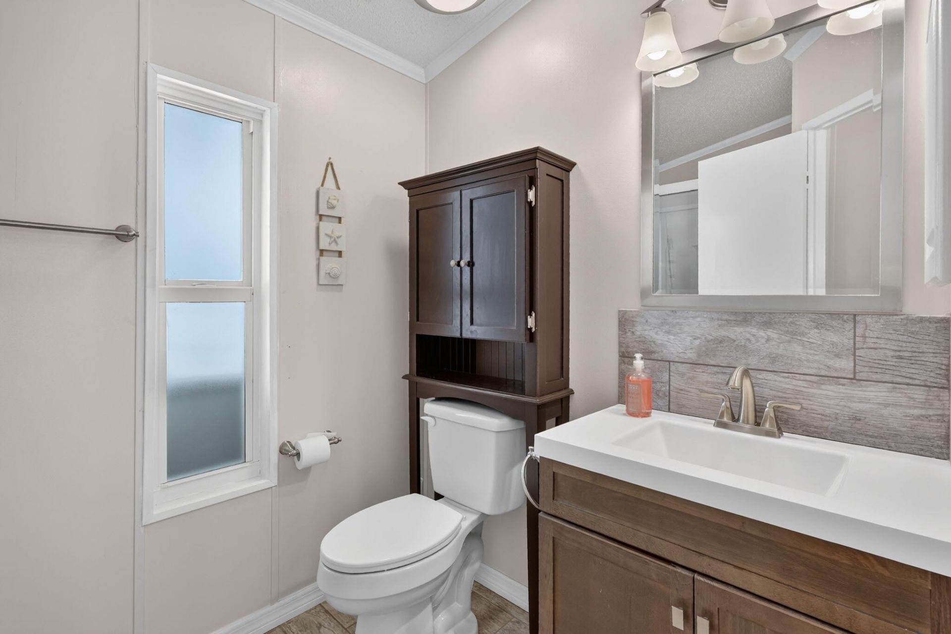 351 Nettles Boulevard, Jensen Beach, FL 34957 Photo