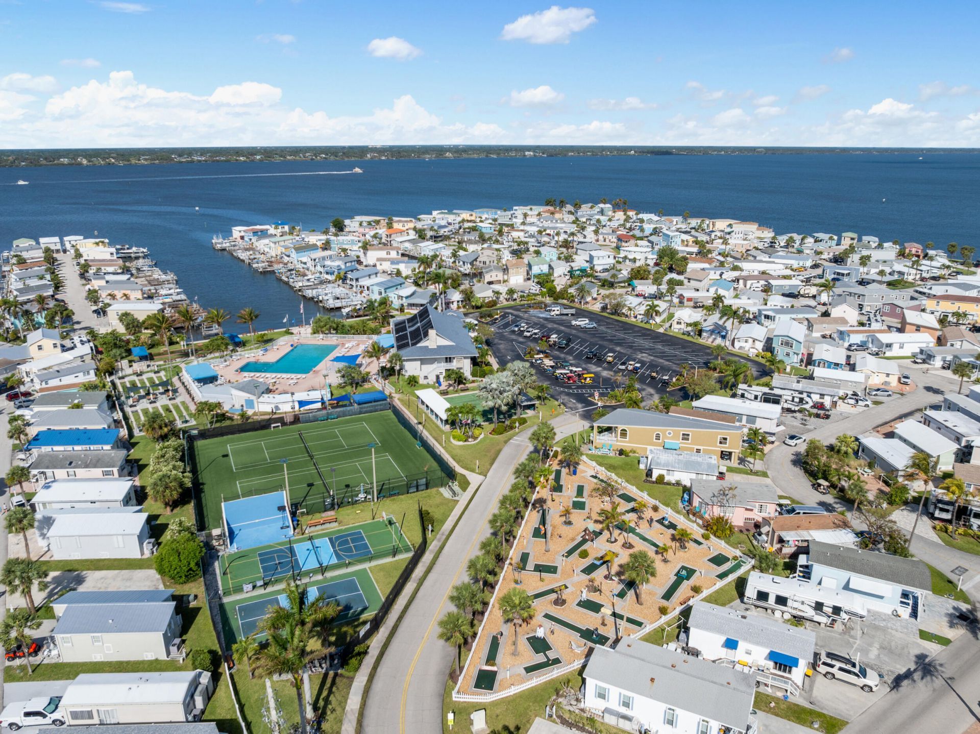 351 Nettles Boulevard, Jensen Beach, FL 34957 Photo