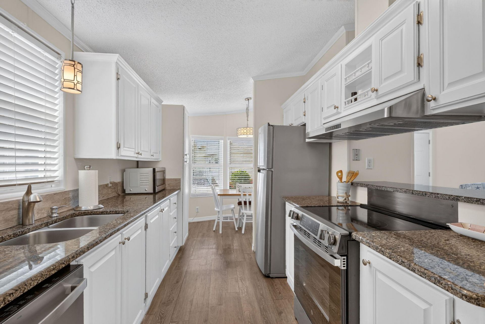 351 Nettles Boulevard, Jensen Beach, FL 34957 Photo