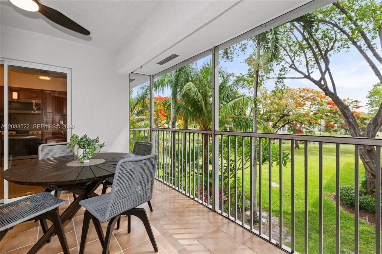 9237 NW 9th Pl, Unit 9237, Plantation, FL 33324 Photo