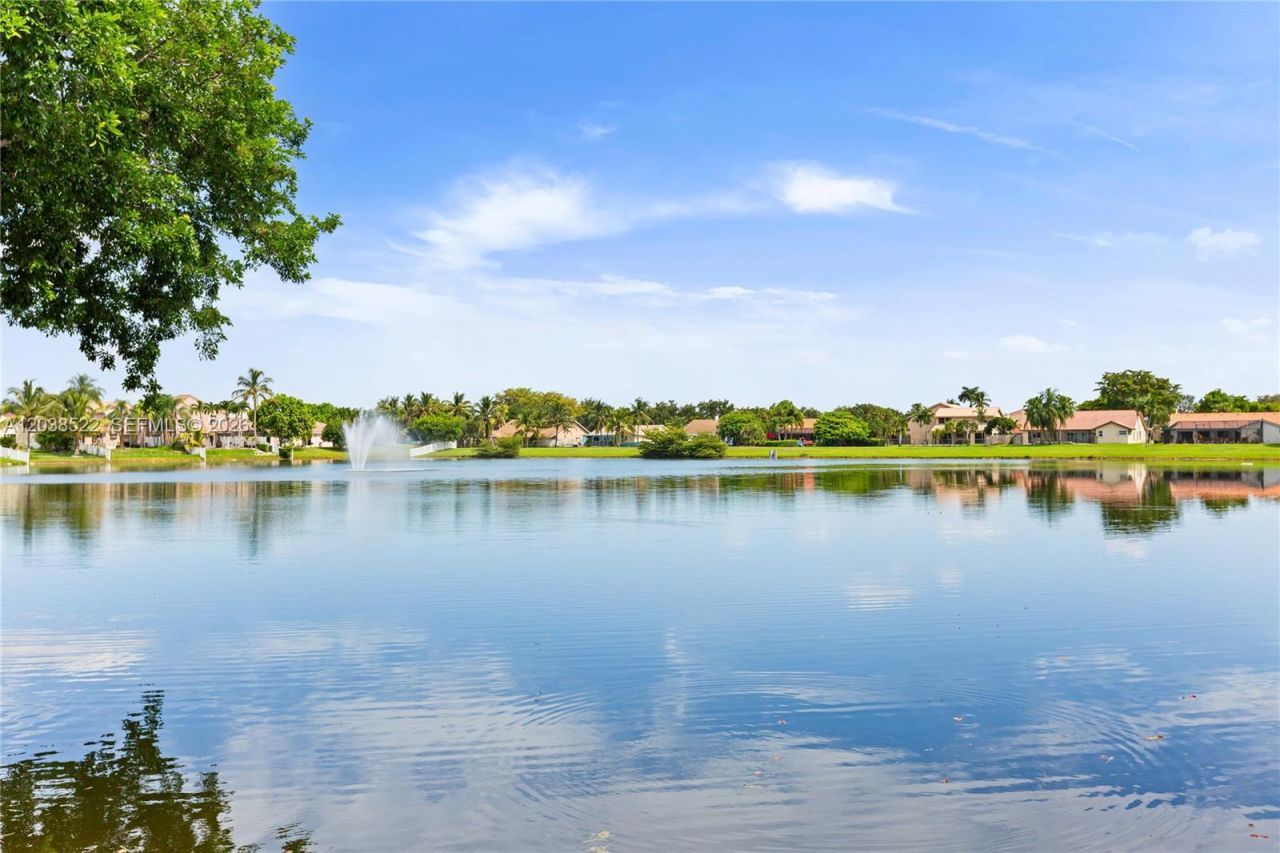 9237 NW 9th Pl, Unit 9237, Plantation, FL 33324 Photo