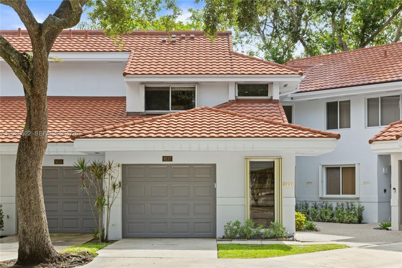 9237 NW 9th Pl, Unit 9237, Plantation, FL 33324 Photo