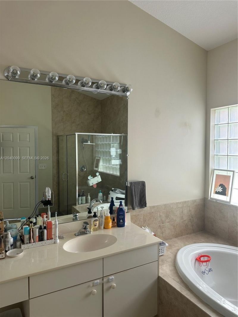 16407 SW 1st Ct, Pembroke Pines, FL 33027 Photo