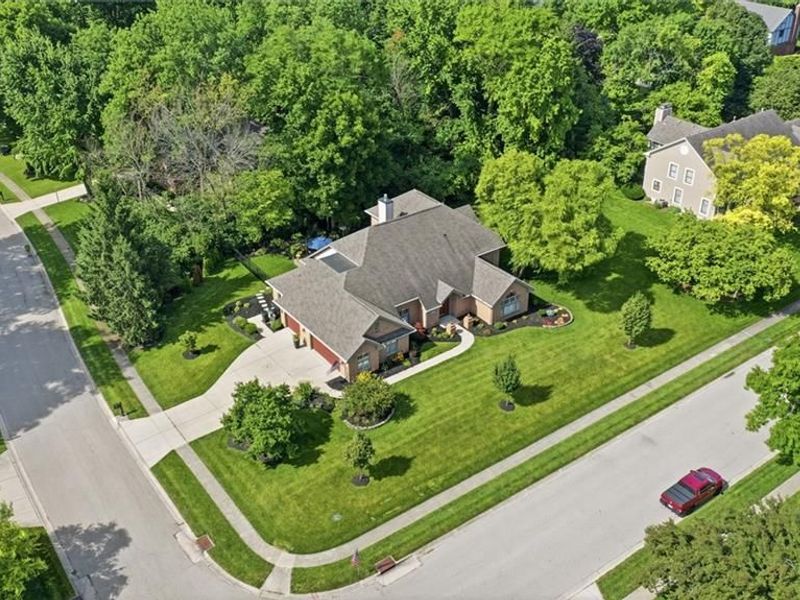 9301 Patriot Woods Court, Washington Township, OH 45458 Photo 3